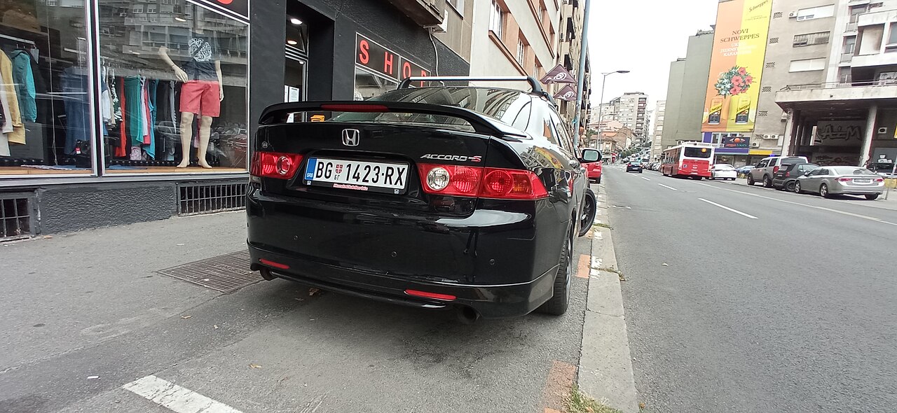 Honda Accord больше не будет скучным: первые рендеры показывают седан с внешностью премиум-купе